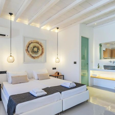 The Mykonist Merchia Beach Villas & Suites Buitenkant foto