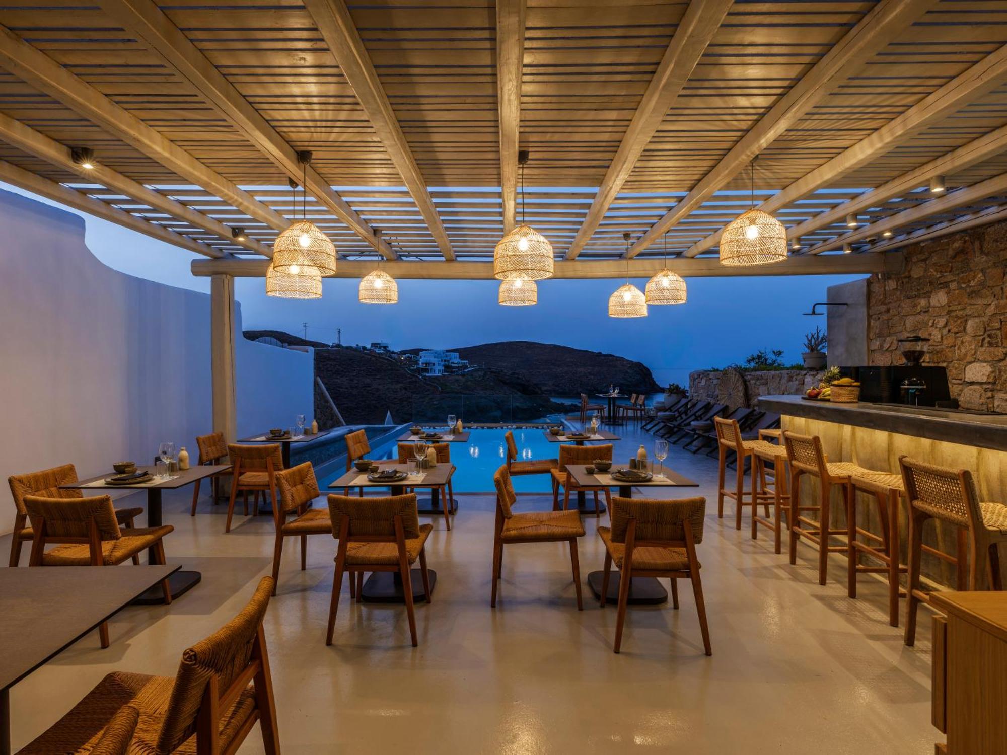 The Mykonist Merchia Beach Villas & Suites Buitenkant foto