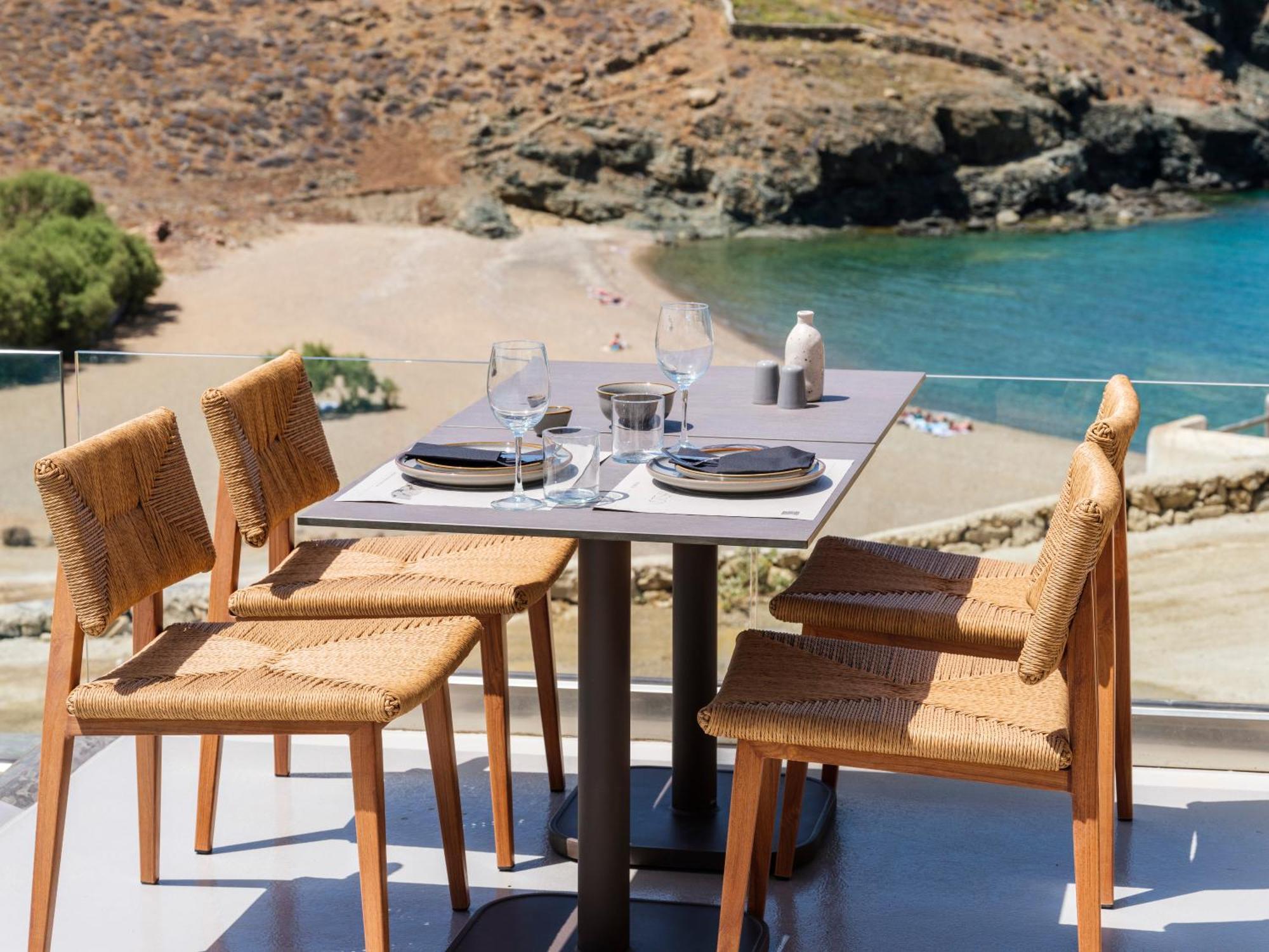 The Mykonist Merchia Beach Villas & Suites Buitenkant foto