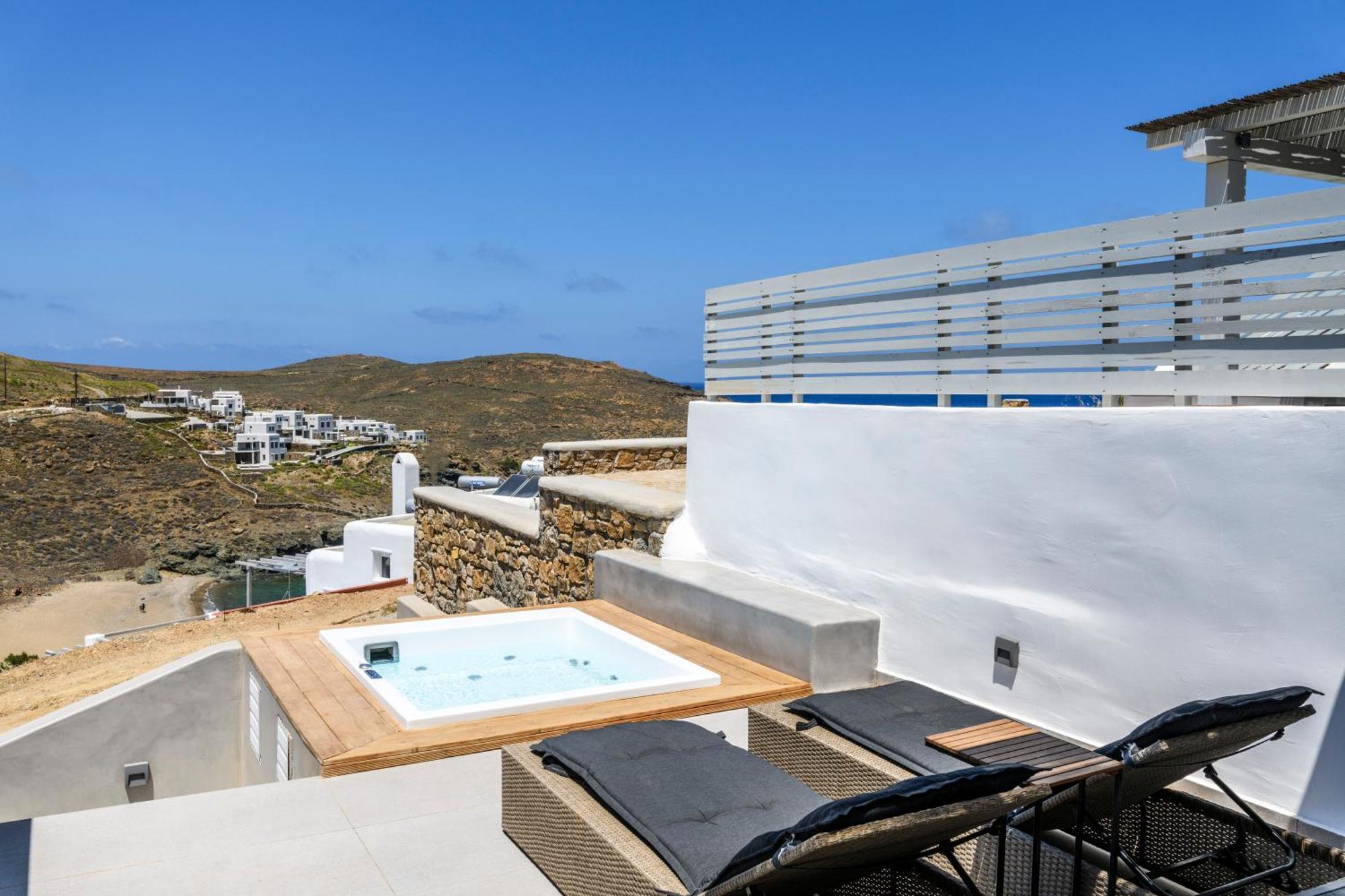 The Mykonist Merchia Beach Villas & Suites Buitenkant foto