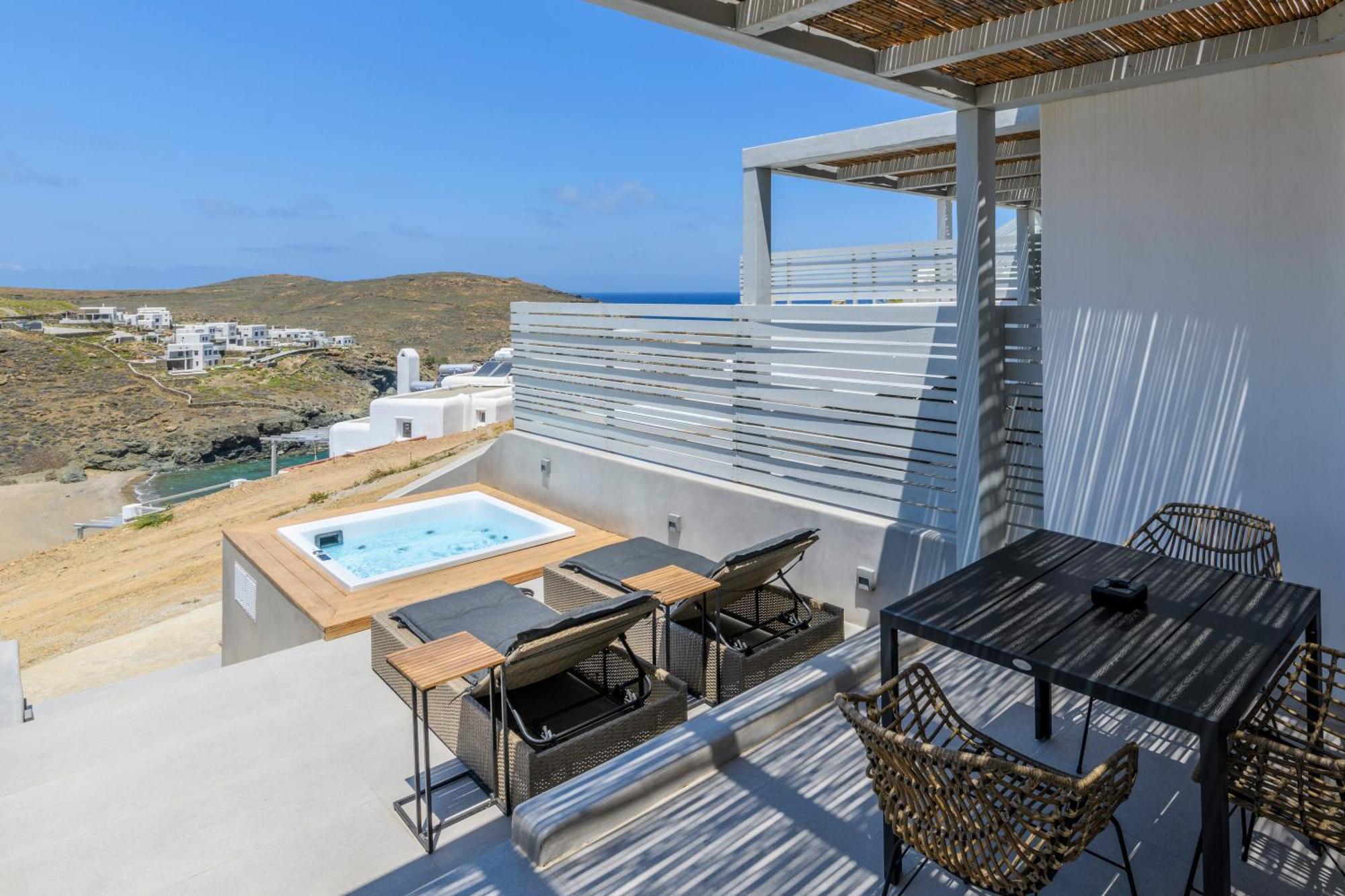 The Mykonist Merchia Beach Villas & Suites Buitenkant foto