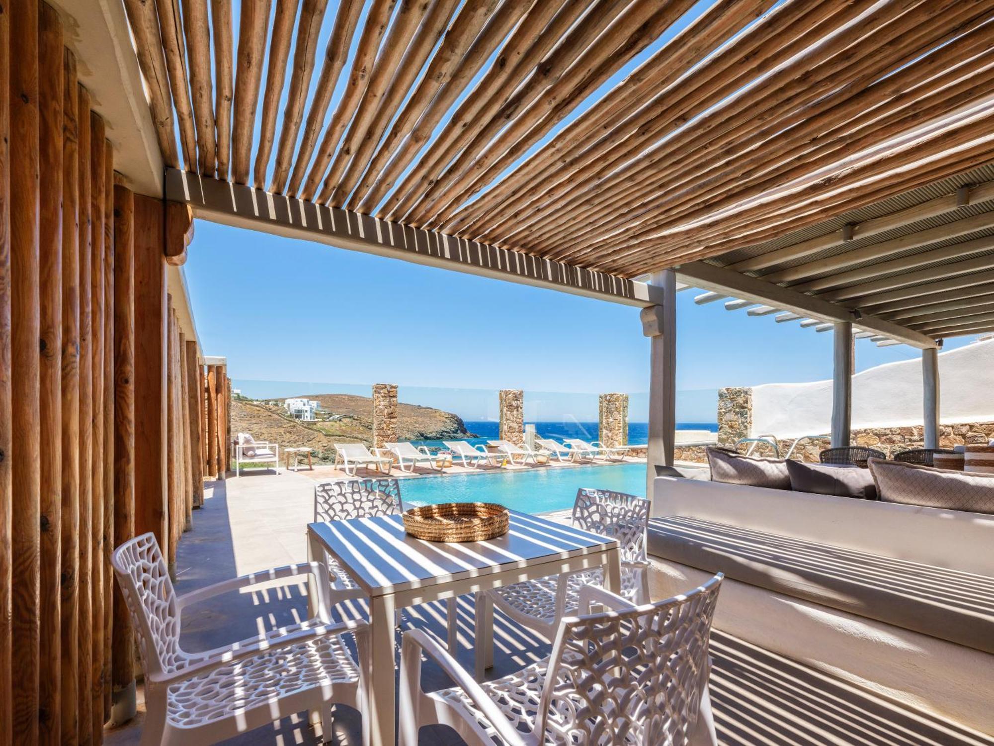 The Mykonist Merchia Beach Villas & Suites Buitenkant foto
